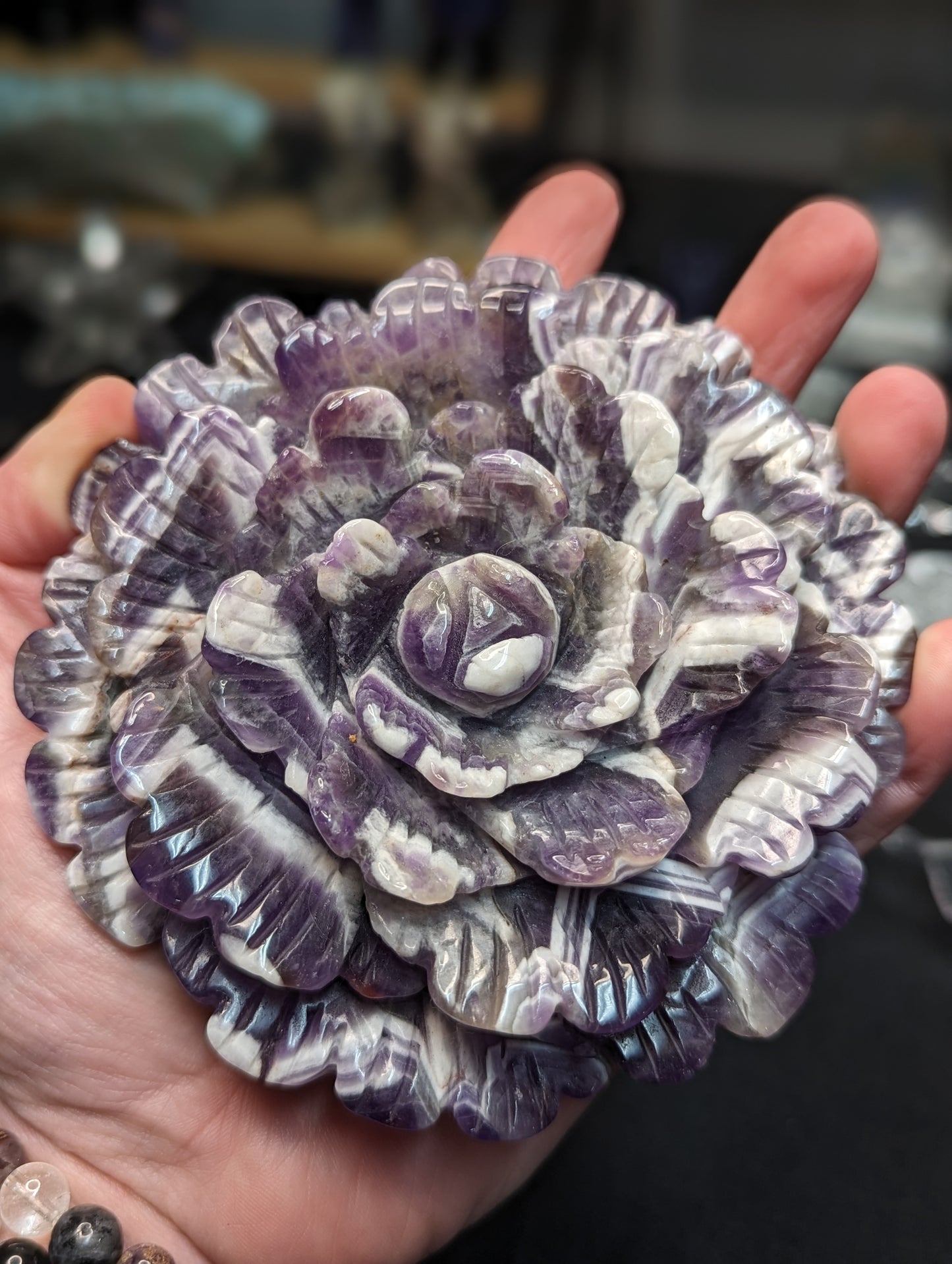 Large Chevron Amythest Rose Carving