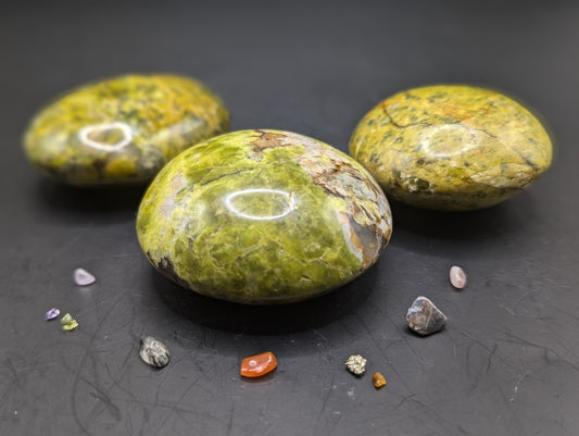 Common Green Opal Palmstones