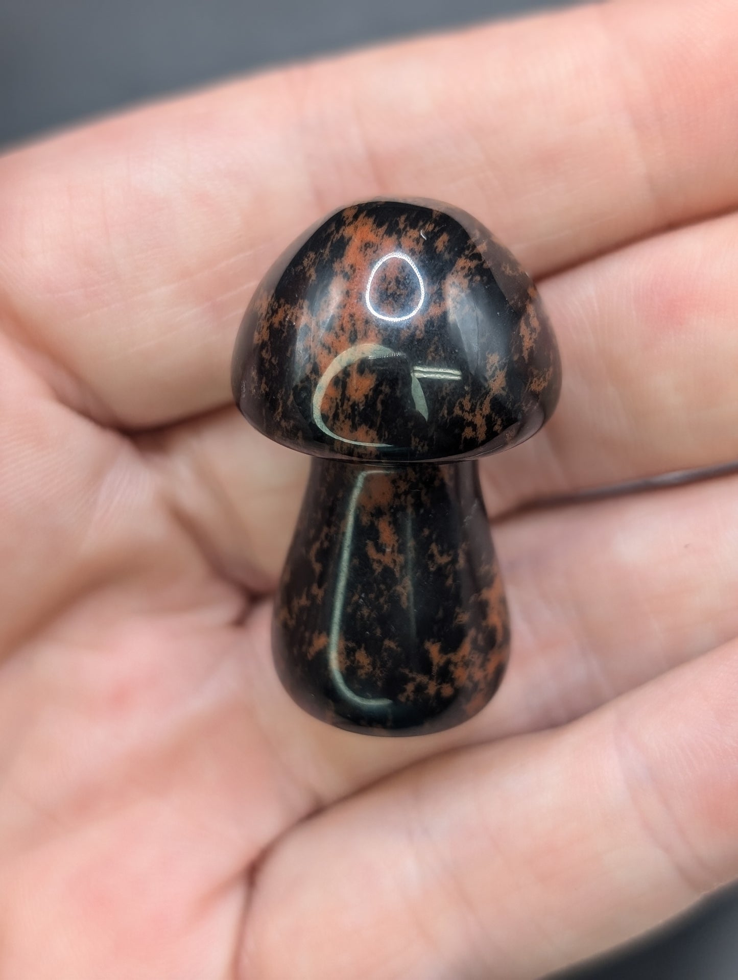 Mahogany Jasper Mini Mushroom Carvings