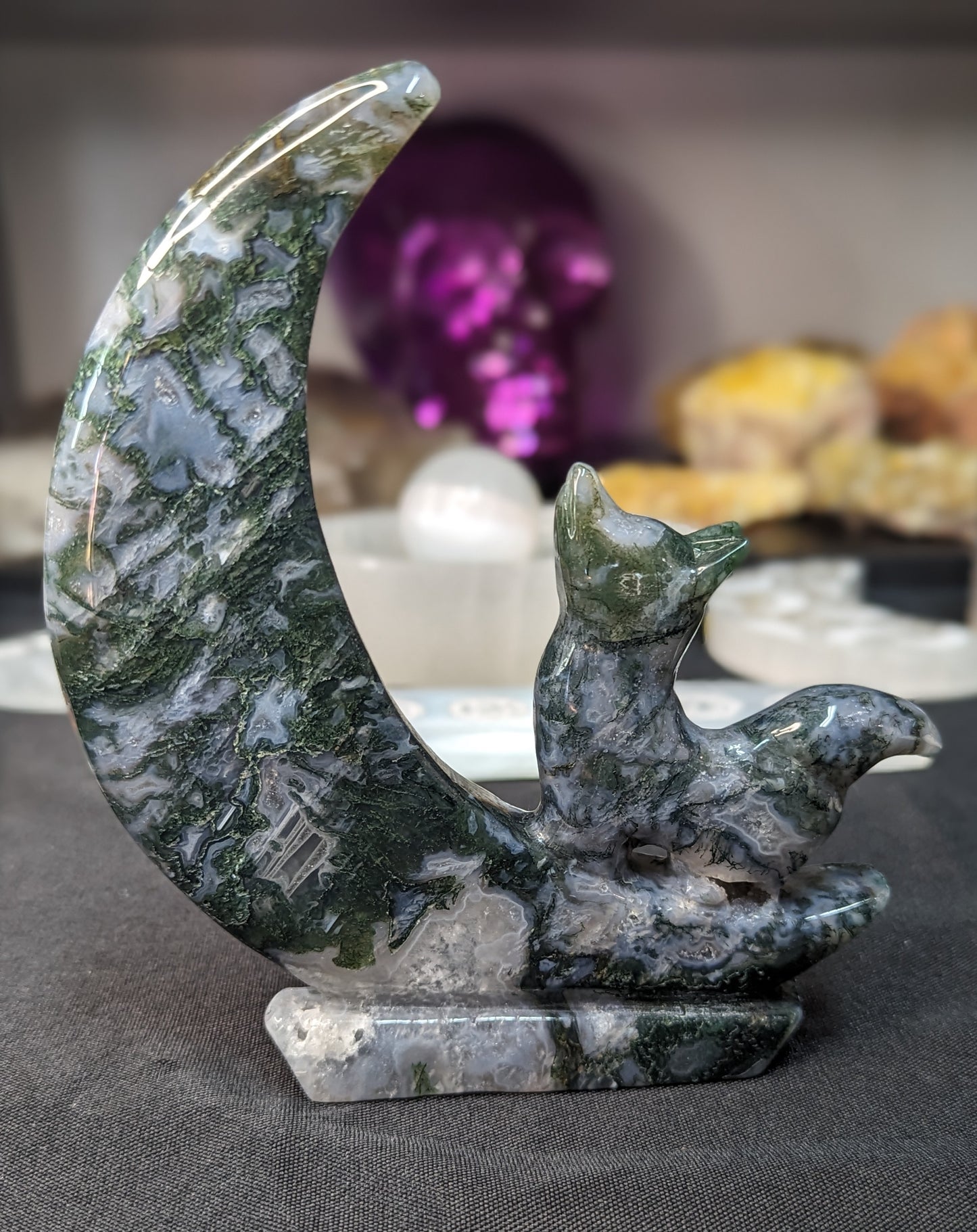 Moss Agate Wolf & Moon Carving