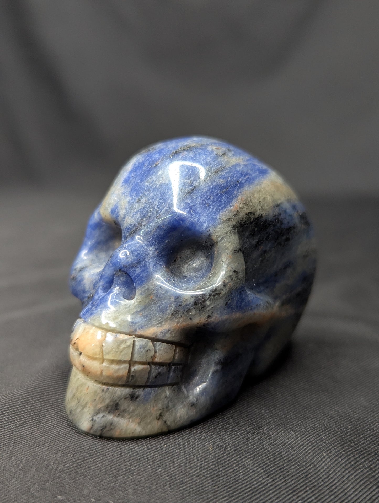 Sodalite Skulls