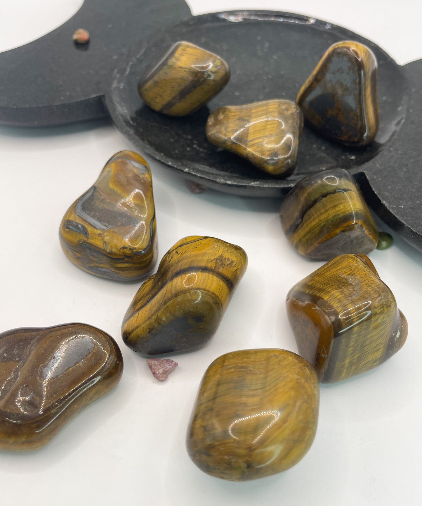 Tigers Eye Tumbles